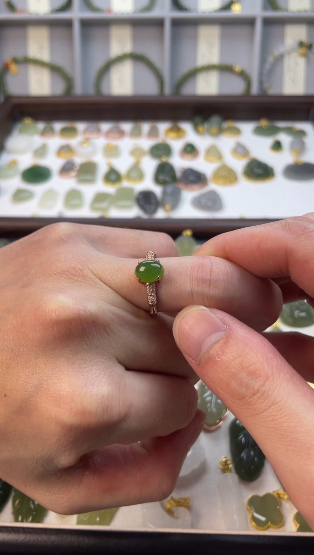 银S925镶嵌戒指和田玉银S925镶嵌 戒指 和田玉