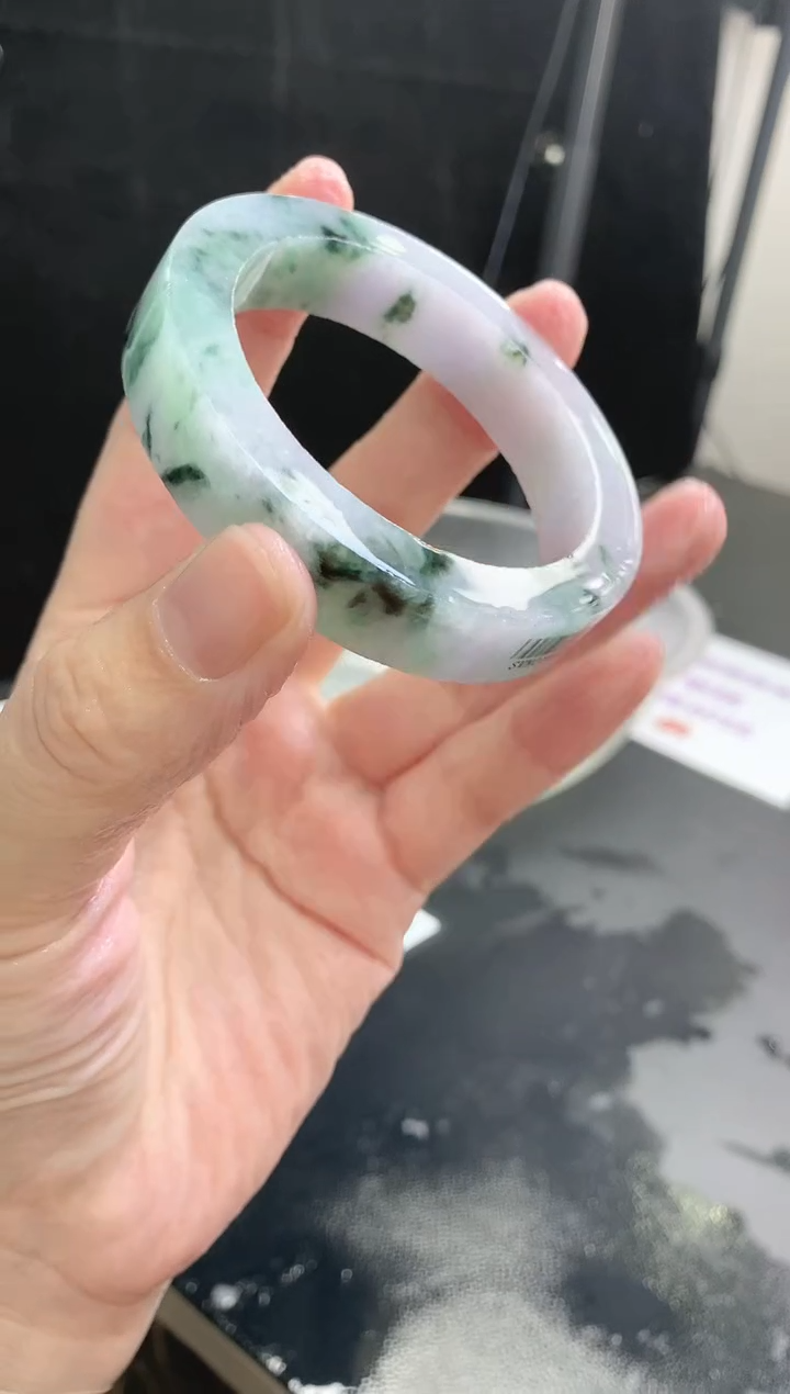 【闪购商品】定制翡翠手镯未镶嵌48 54-56正