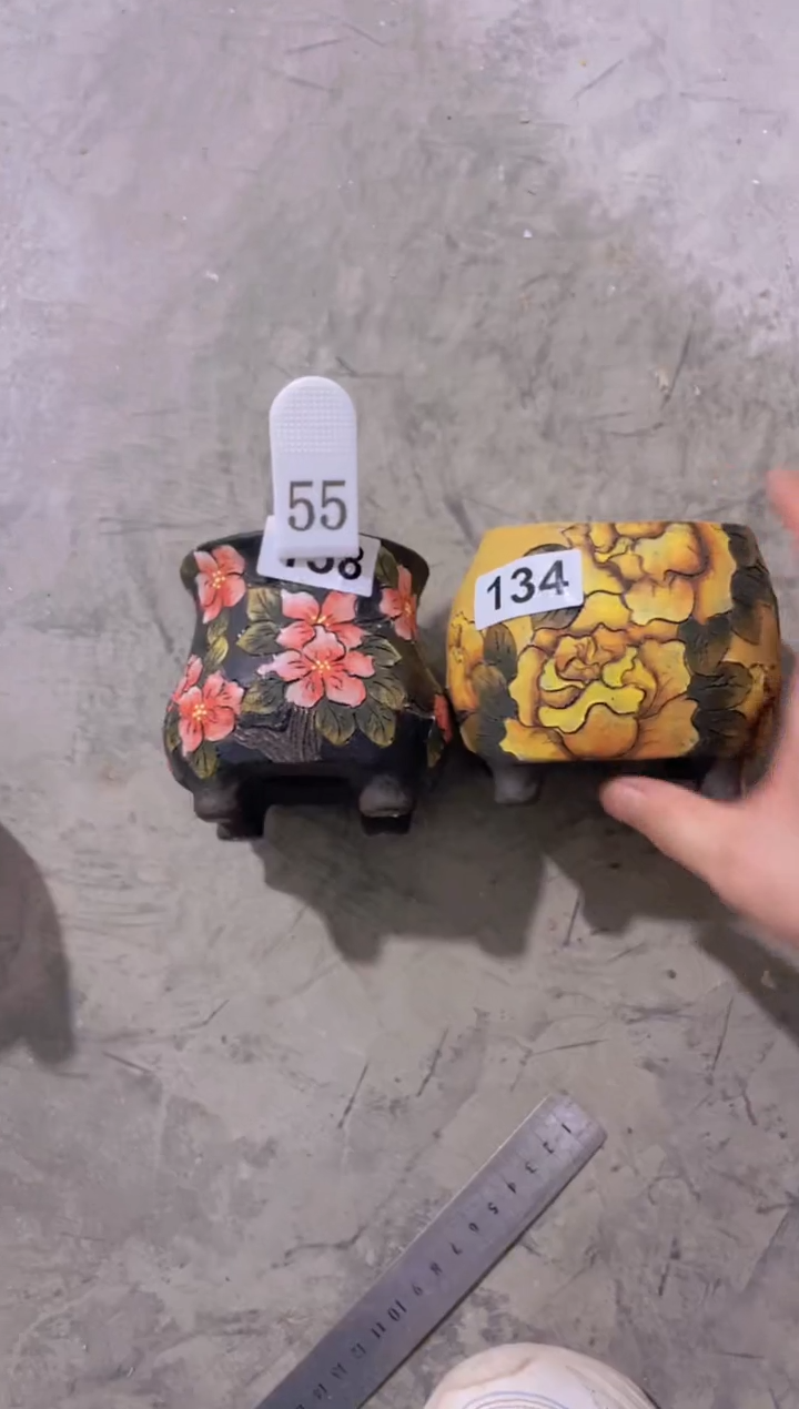 摆件柒**?55陶花岛花盆罐—手工痕迹默认，大小会有1-2公分误差