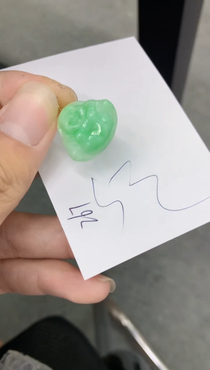 翡翠18K金镶嵌颈饰号链接111111111