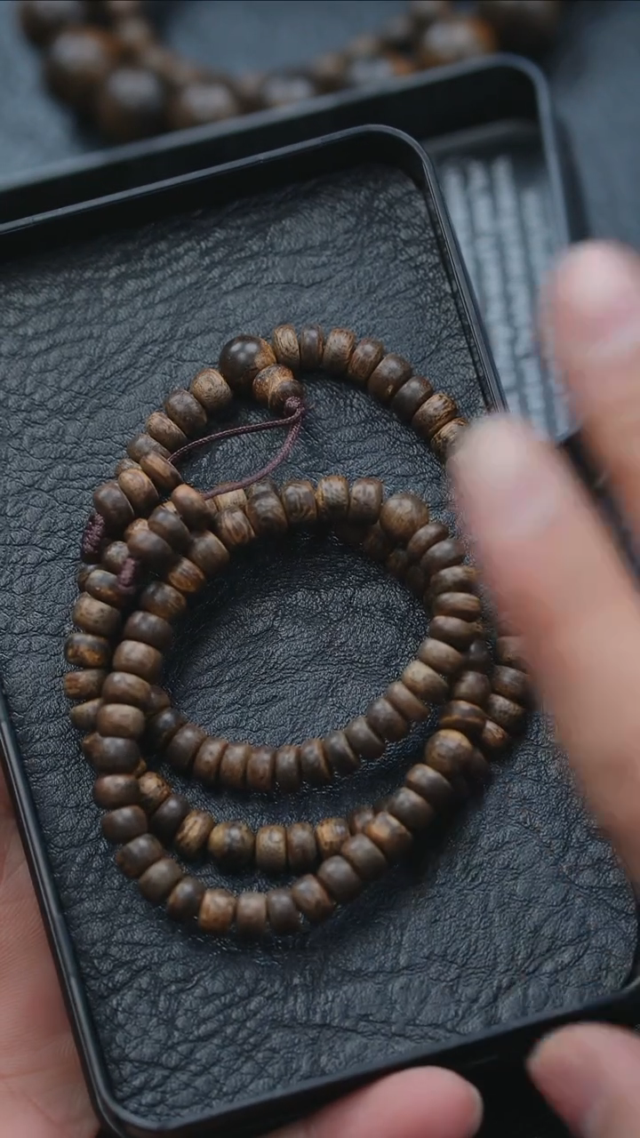 【闪购商品】沉香手串达拉干沉水随型多圈12g+