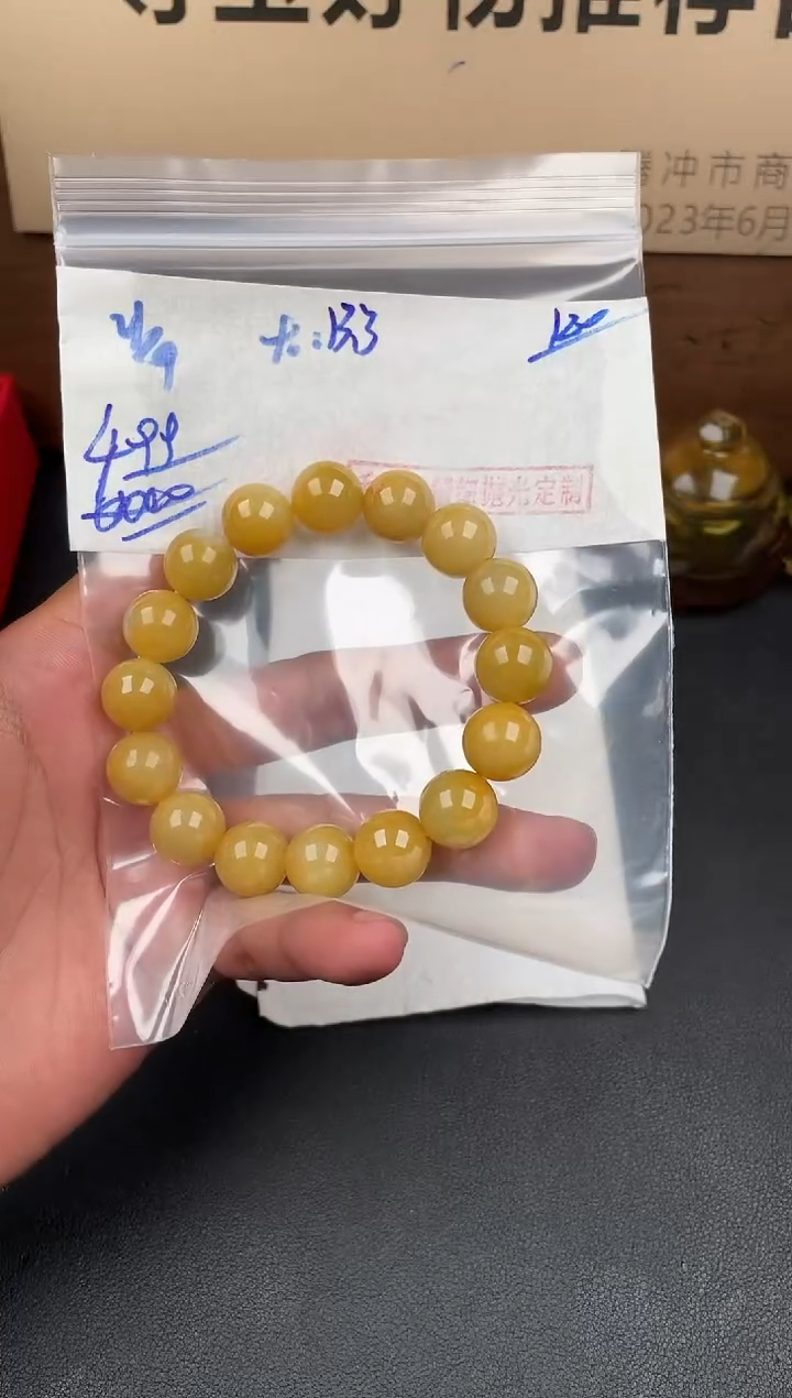 未镶嵌定制翡翠翡翠毛货抛光多样性发货拍一发一