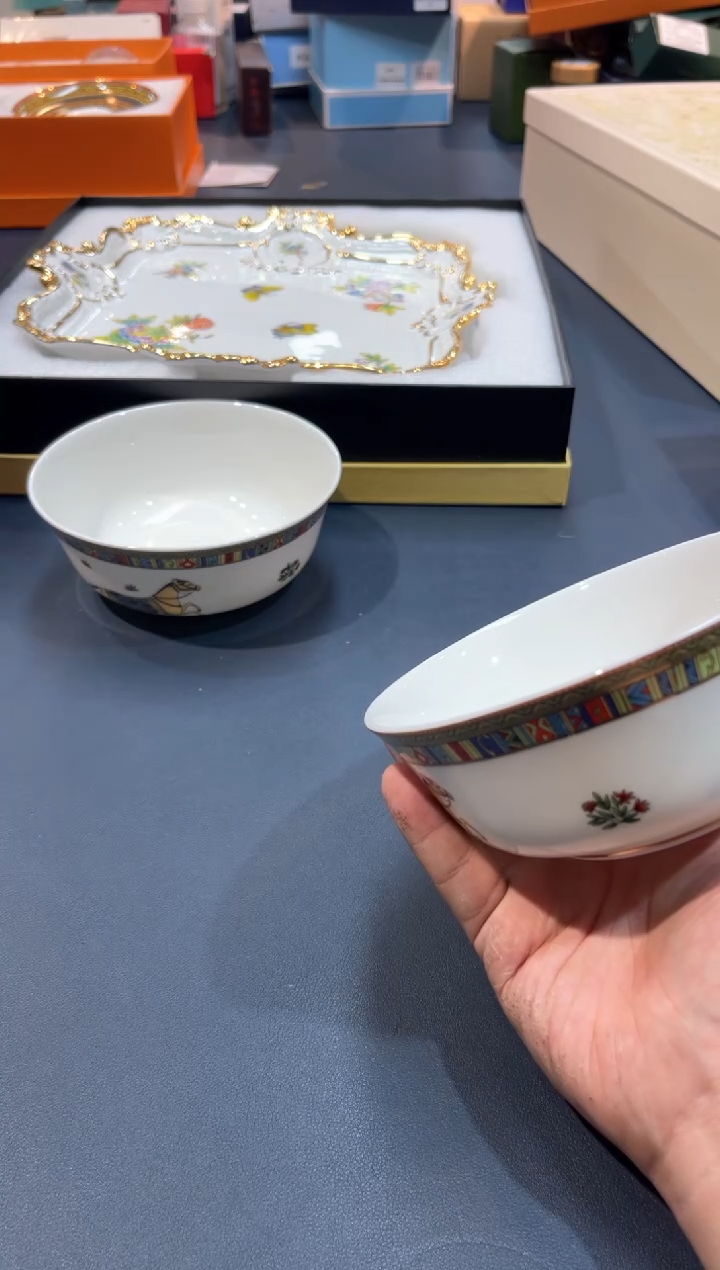 【闪购商品】碗HT162全场正品，京东包邮