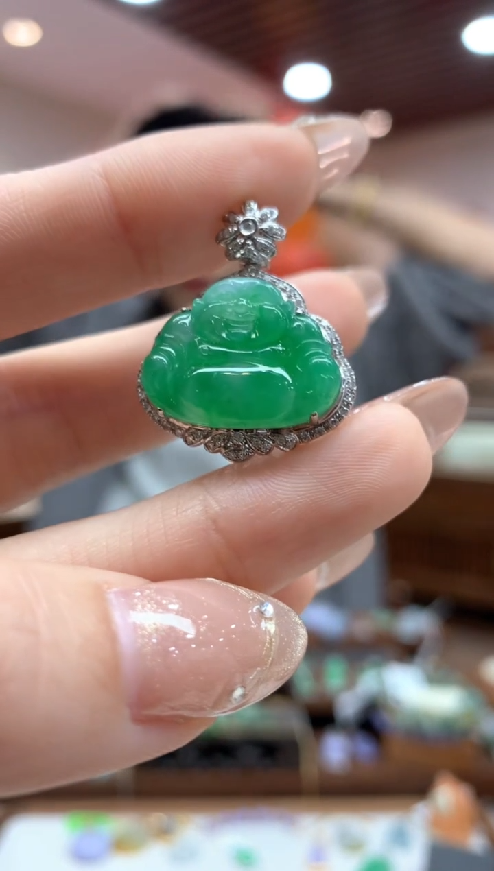 【闪购商品】翡翠吊坠(不含链)18K金镶嵌佛公