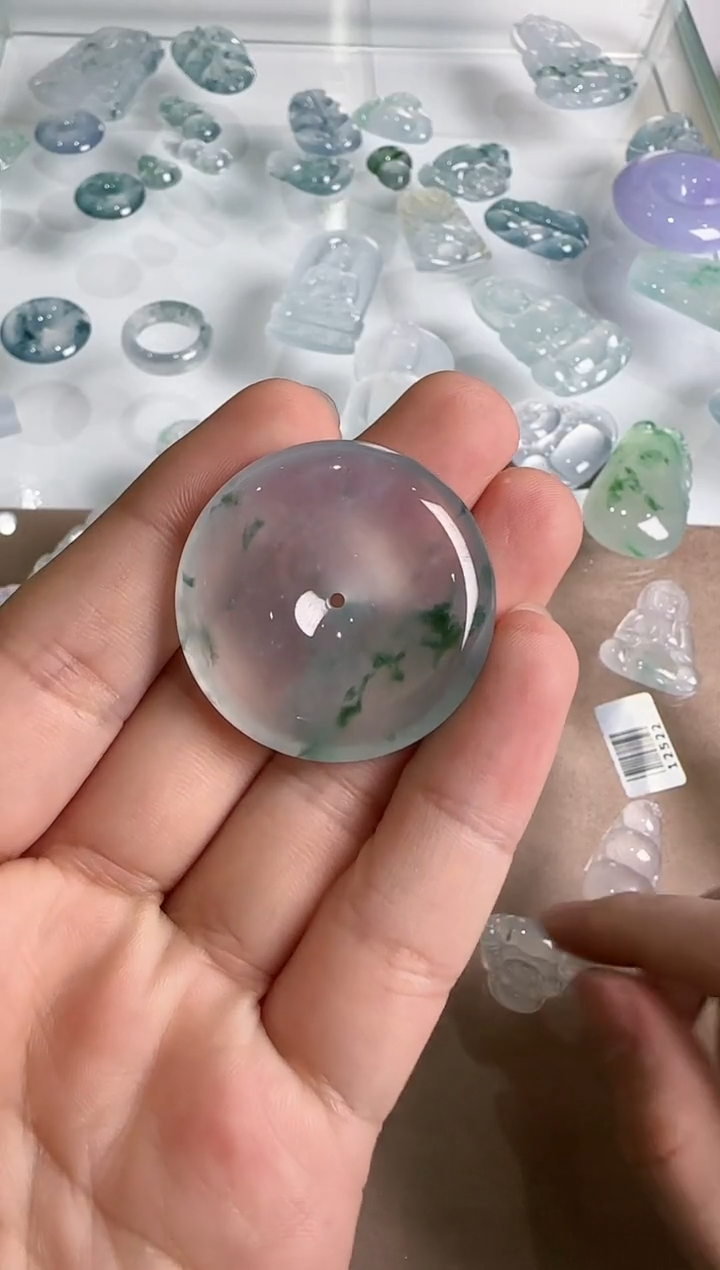 【闪购商品】翡翠吊坠(不含链)银S925镶嵌..