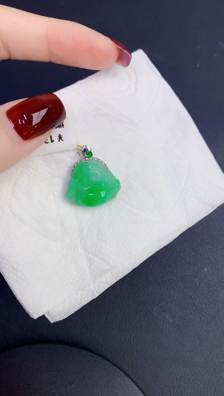 颈饰18K金镶嵌翡翠缅甸天然翡翠a货
