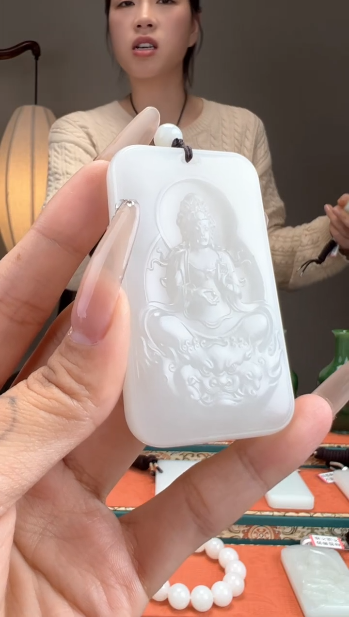 【闪购商品】和田玉颈饰未镶嵌1