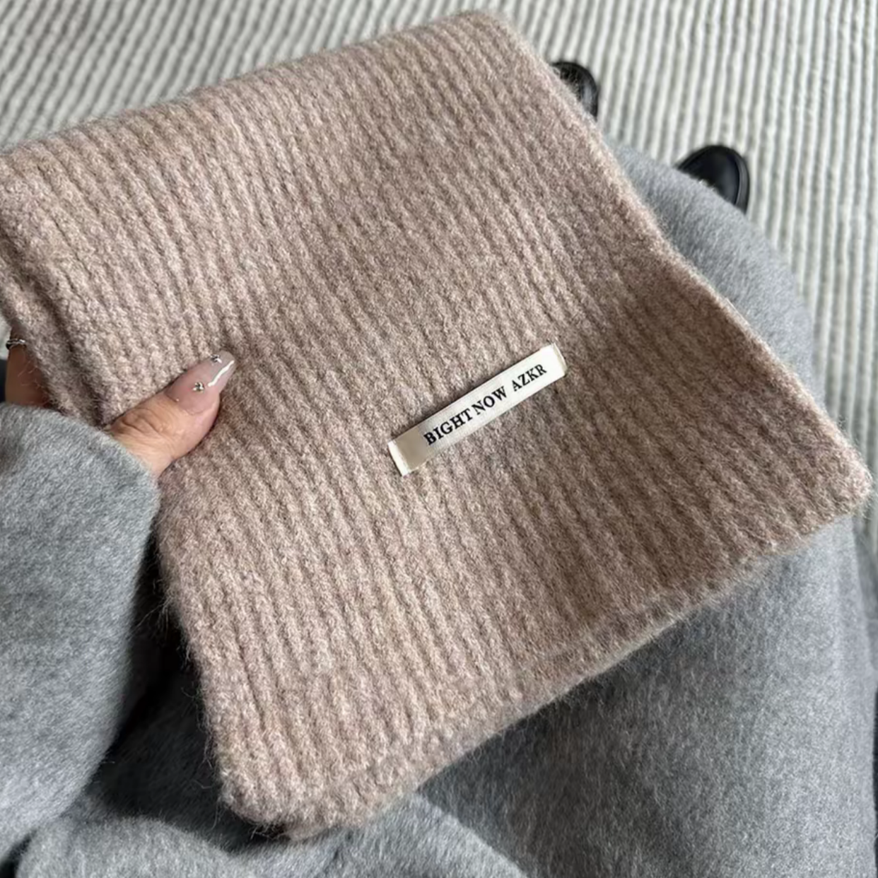 2025冬季新品 韩版含羊毛小围巾超百搭针织加绒保暖围巾围脖