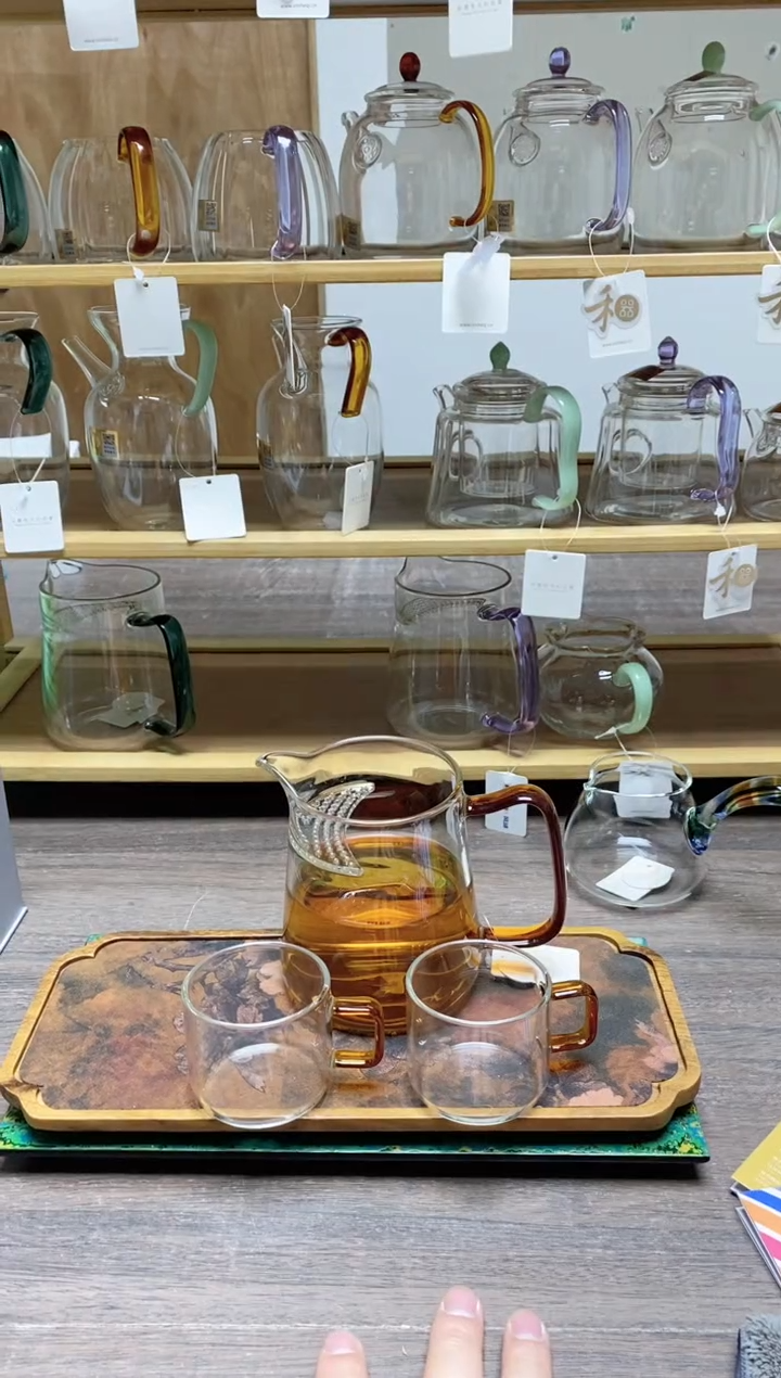 【闪购商品】风谜新月茶器琥珀色+对杯琥珀色