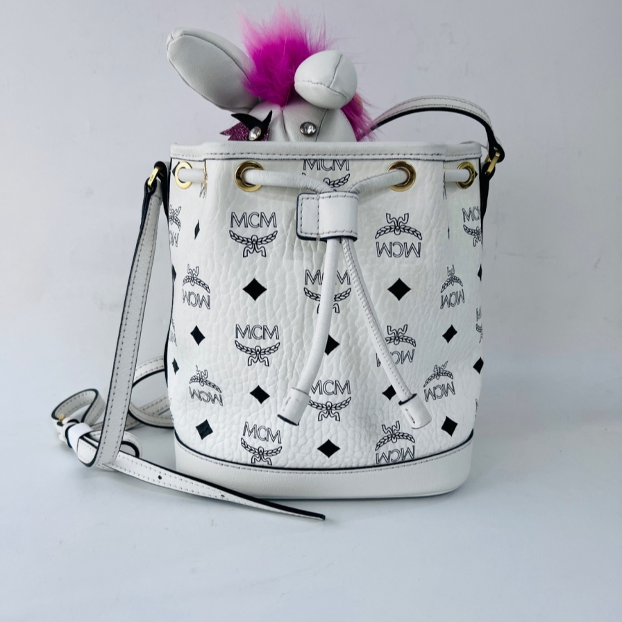 95新 MCM 安洁利知之 MCM经典印花小兔子水桶单肩包 502071H