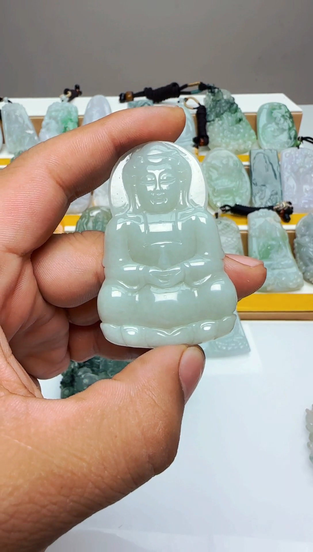 【闪购商品】翡翠颈饰未镶嵌缅甸天然A货翡翠