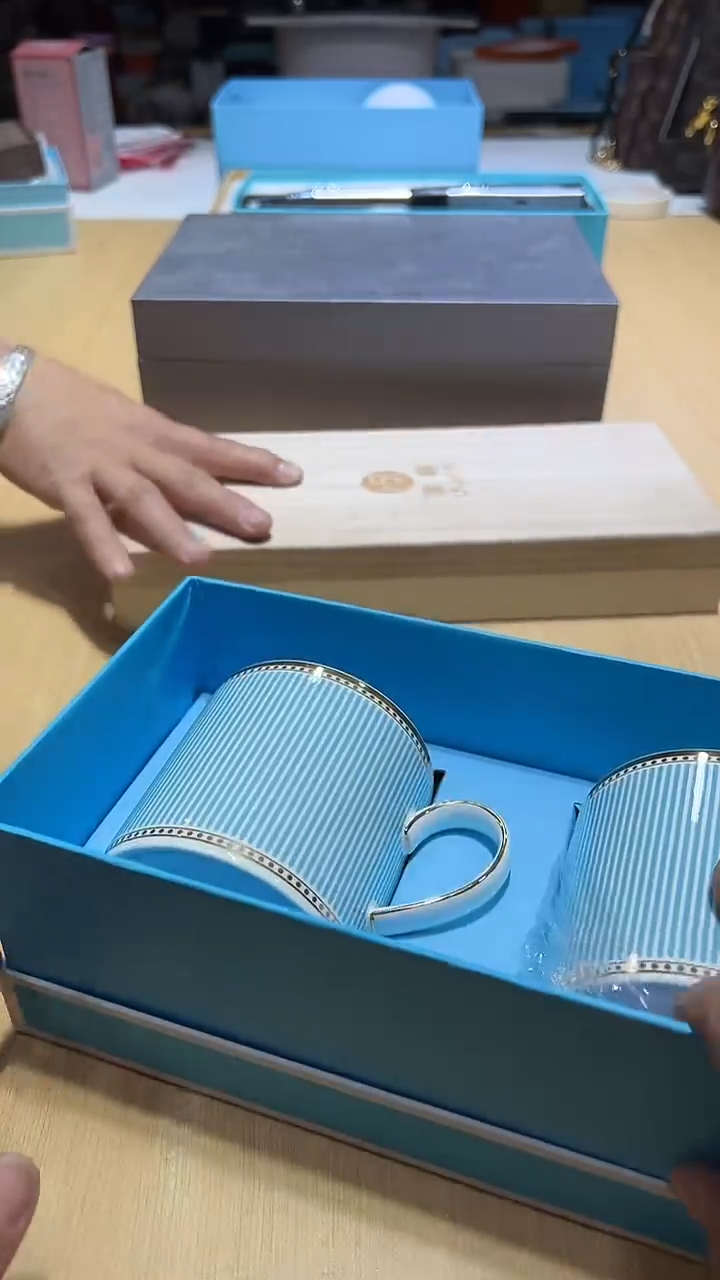 瓷片生活的本意就是开心@@1