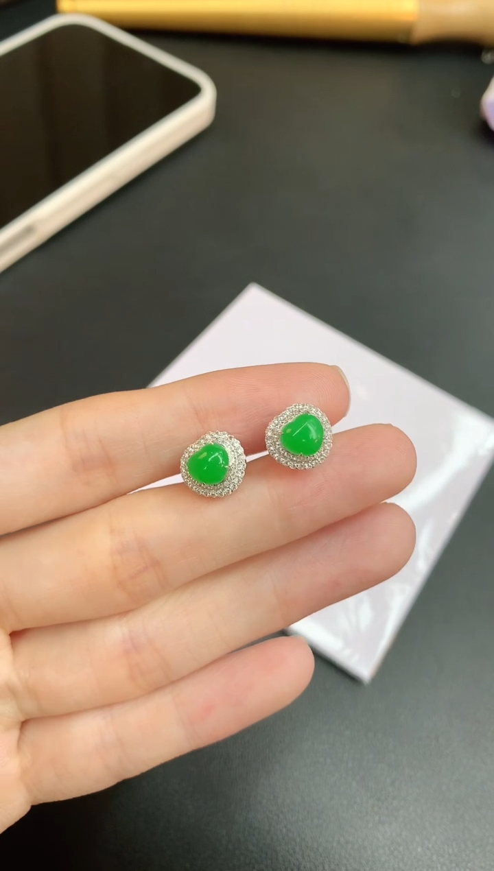 【闪购商品】翡翠耳饰18K金镶嵌赠礼盒证书 小君