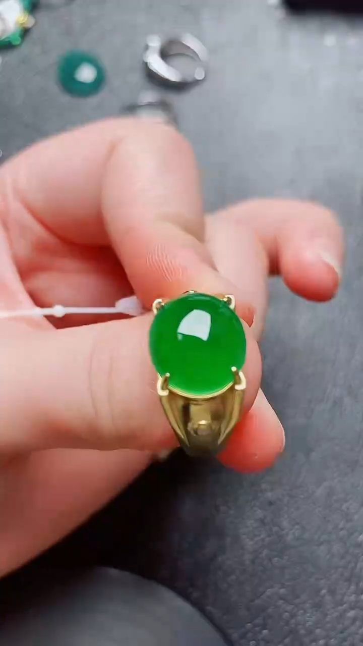 翡翠戒指银S925镶嵌1111