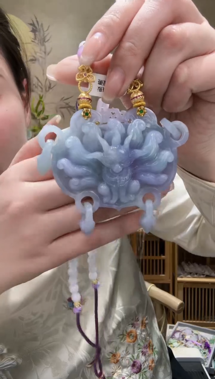 【闪购商品】翡翠颈饰未镶嵌吊坠