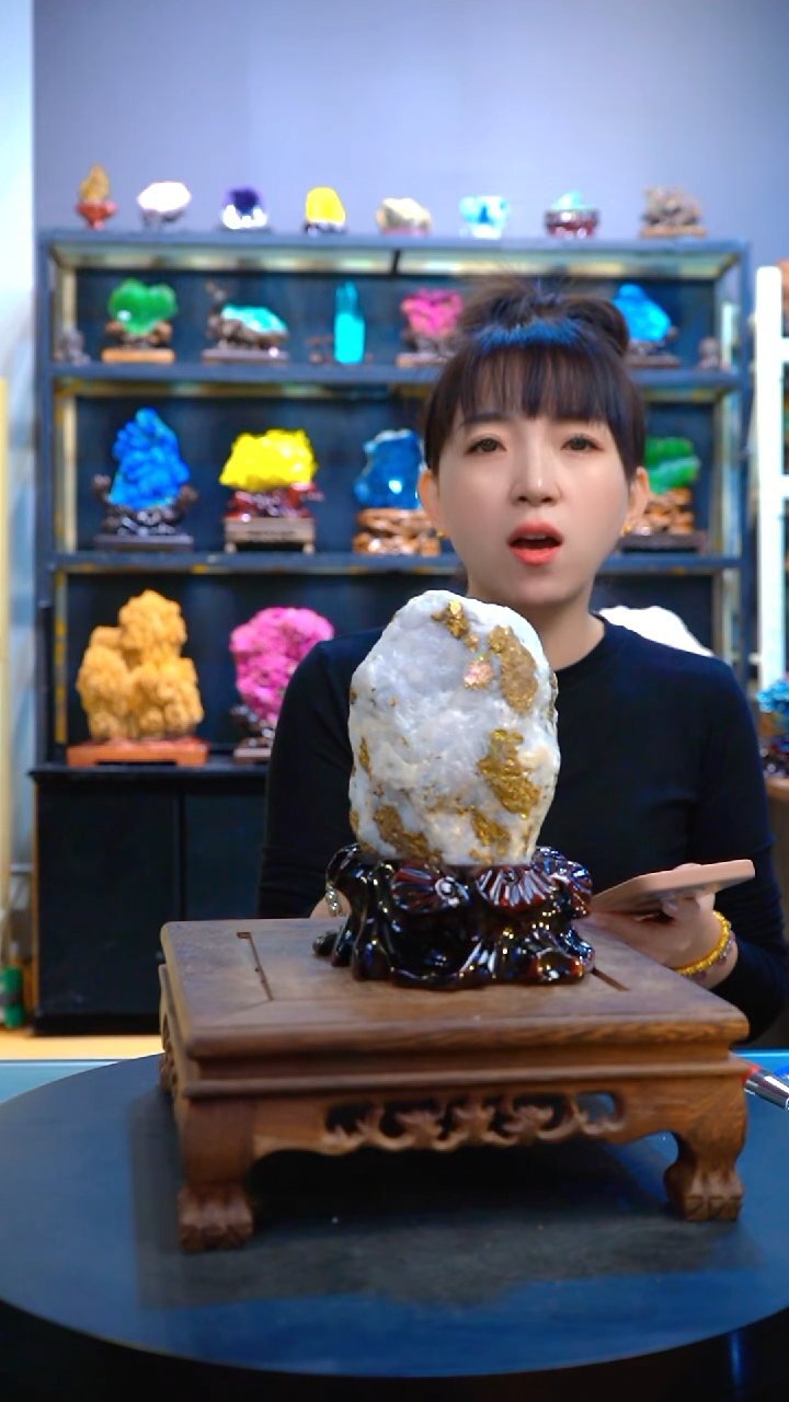 石材精品矿物晶体摆件