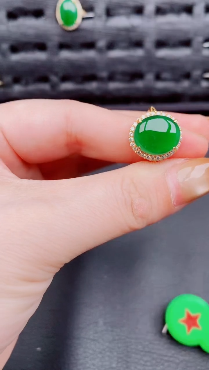 【闪购商品】翡翠戒指银S925镶嵌天然a货翡翠409