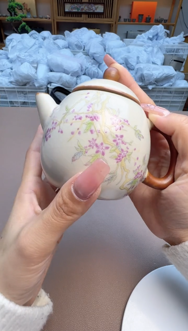 【闪购商品】摆件瓷制品S1111111111111