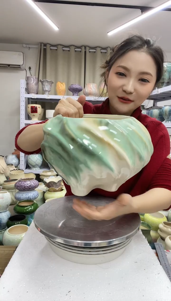 【1.3】花盆尺寸高：16 口：14