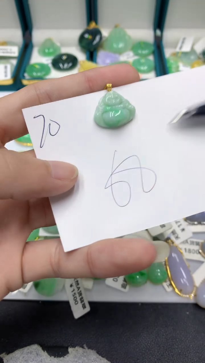 【闪购商品】翡翠颈饰18K金镶嵌翡翠