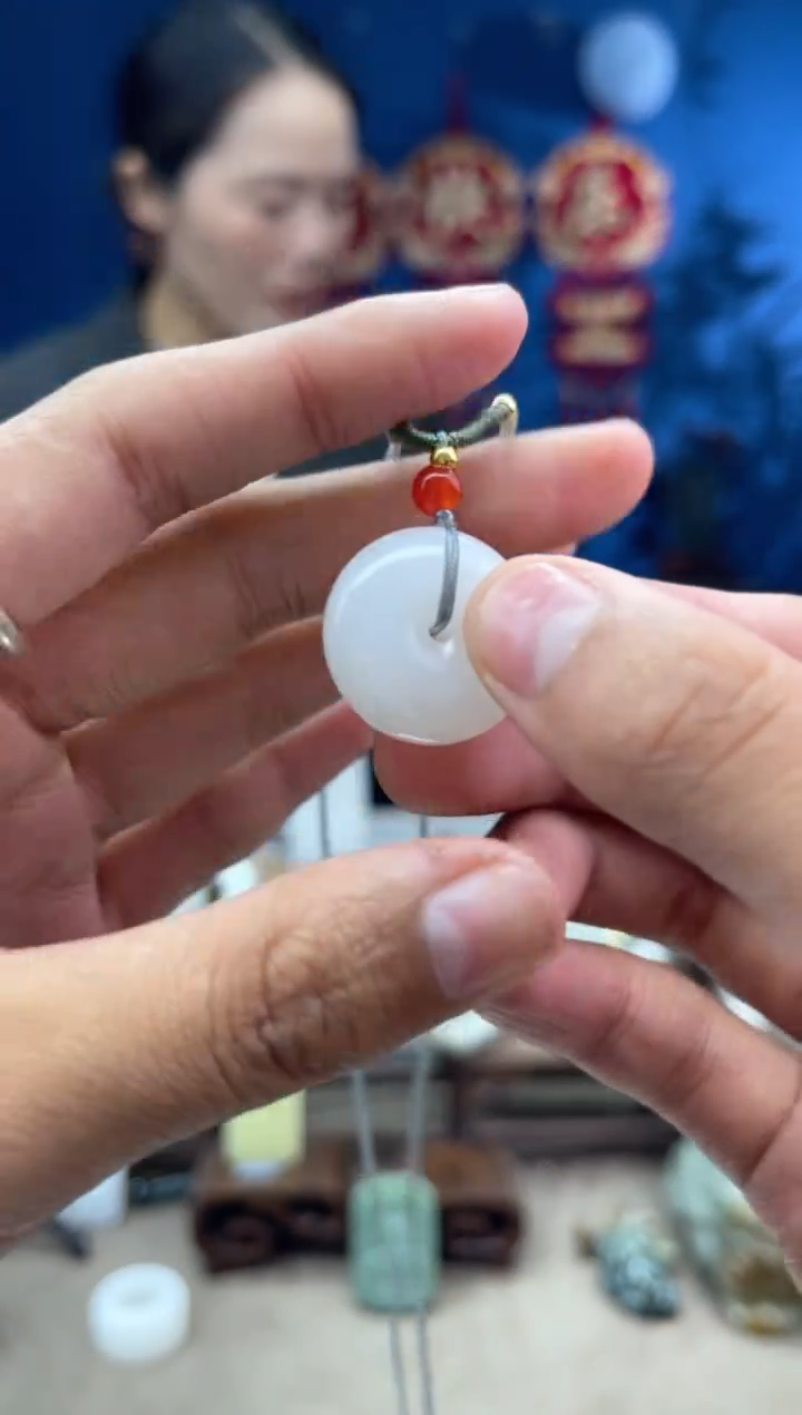 【闪购商品】和田玉颈饰未镶嵌1