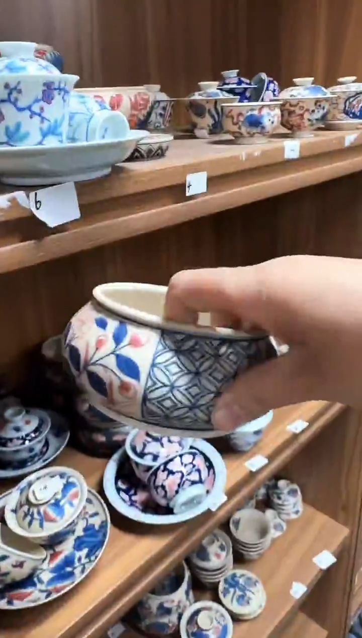 过年前把仓库炸完 从头炸到脚