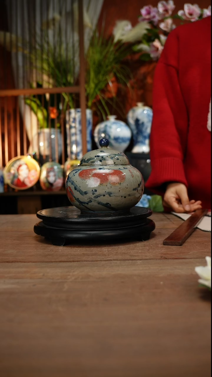 当代高温釉下彩手绘陶瓷餐具