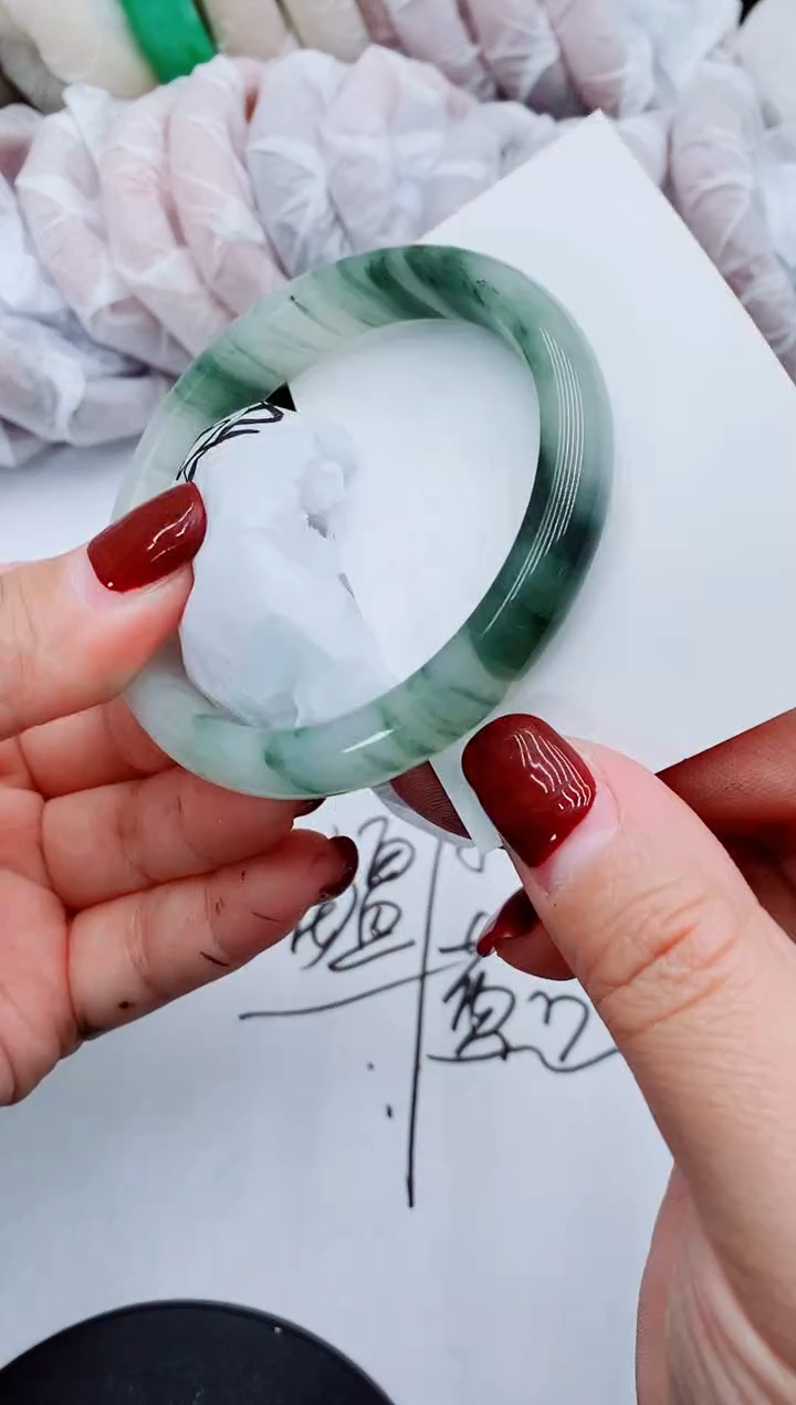 【闪购商品】石英质玉手镯未镶嵌S247-57-58