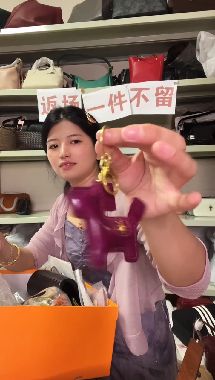 黄牛皮（革）斜挎包新款夏单真皮女包单肩