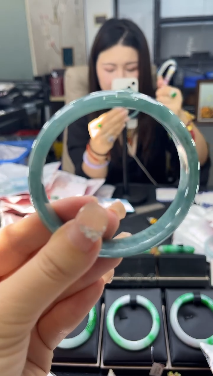 【闪购商品】翡翠手镯未镶嵌0095694939