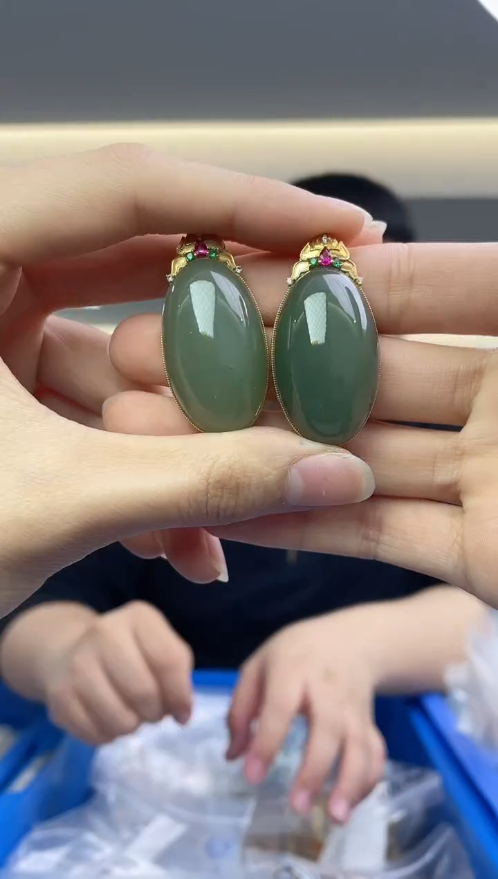 【闪购商品】和田玉`18K金镶嵌（多样性发一件）