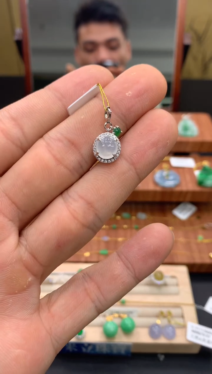 吊坠(不含链)未镶嵌翡翠蛋面小滴溜