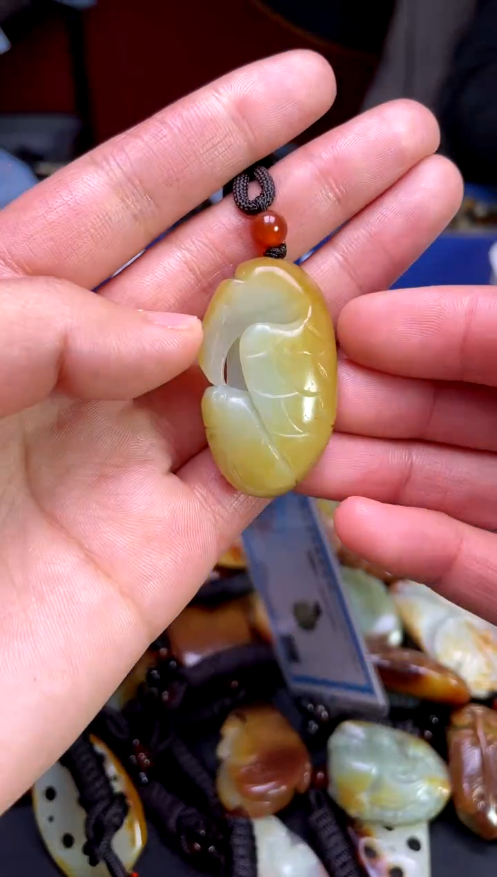 【闪购商品】和田玉颈饰未镶嵌123