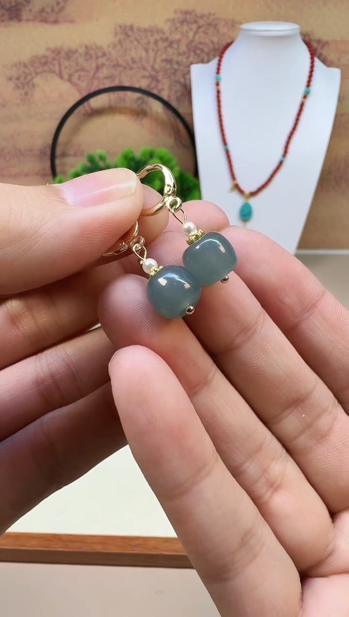 14K金镶嵌翡翠耳饰E19 