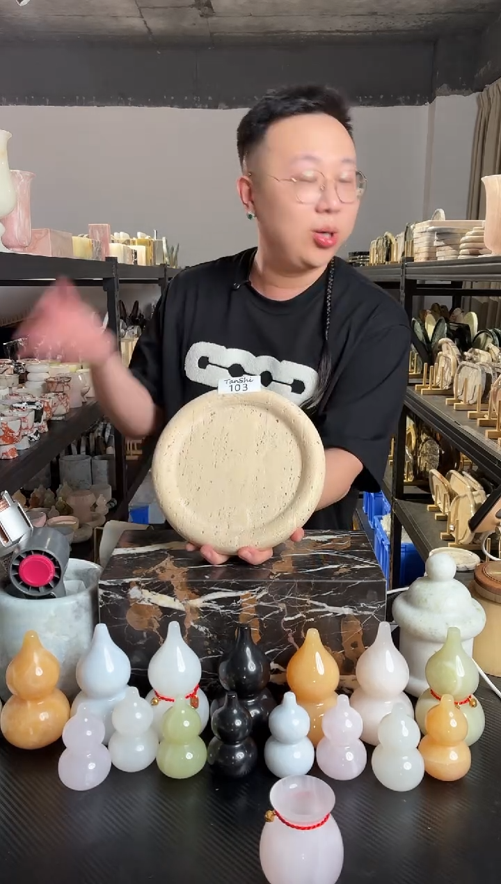 石材103洞石嘟嘟盘