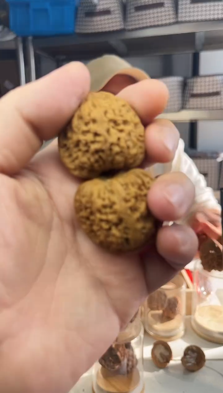 把件文玩核桃40南疆石三角疆