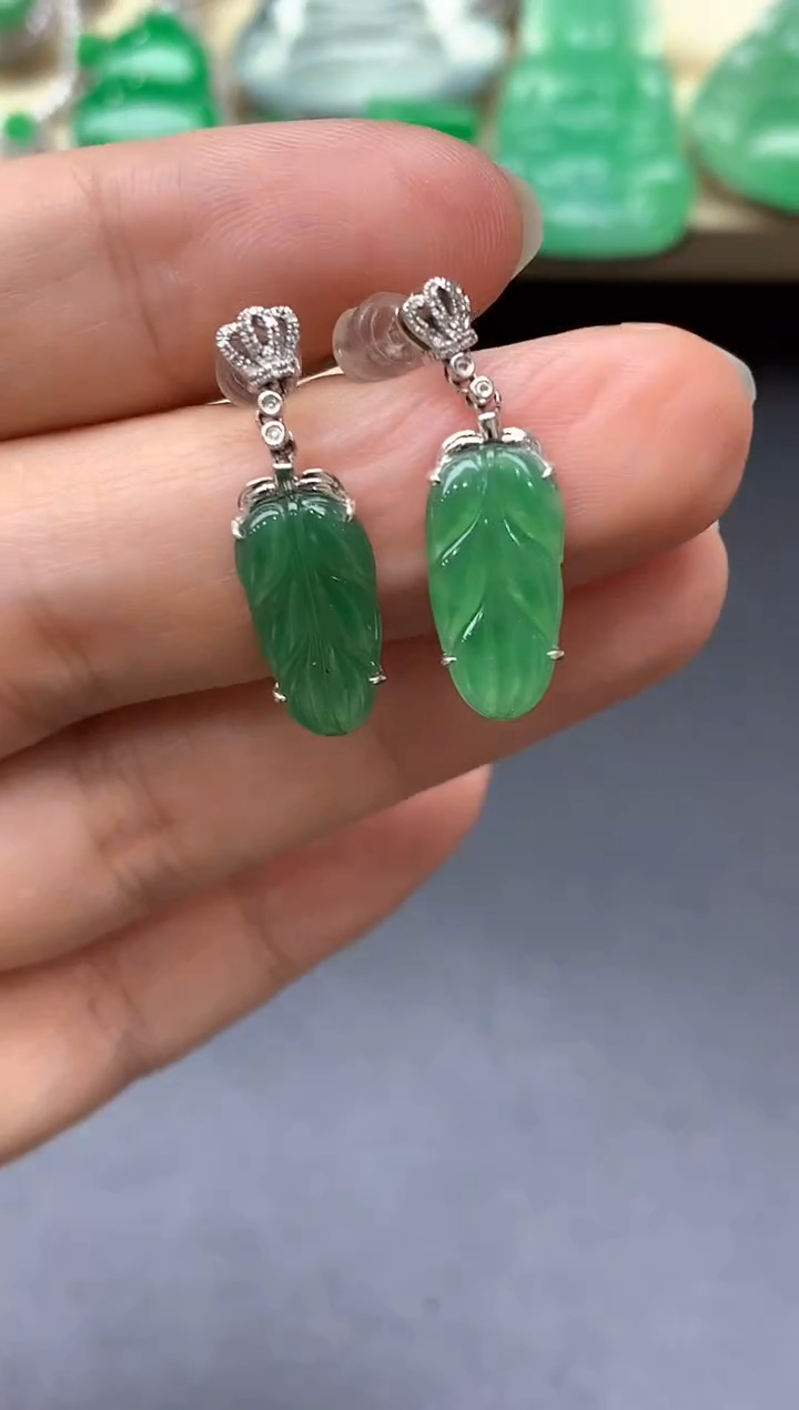 颈饰18K金镶嵌翡翠412-中国好珍宝