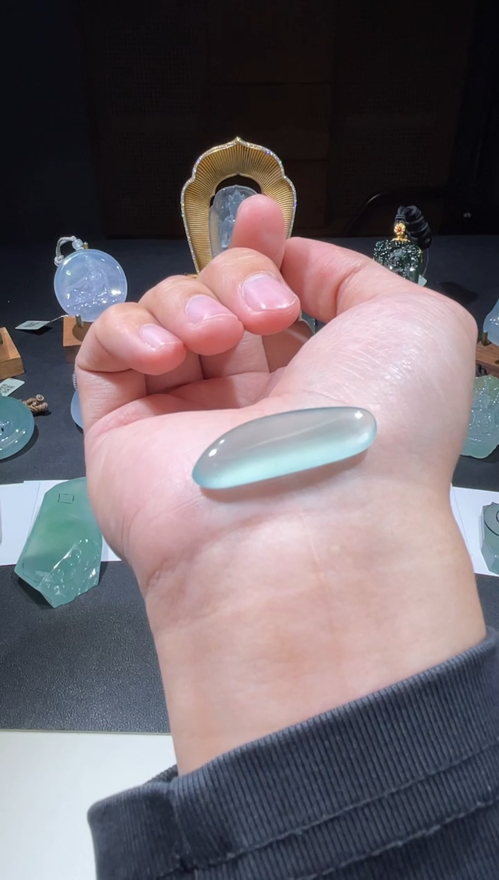 未镶嵌定制翡翠佳佳翡翠裸石3.99w