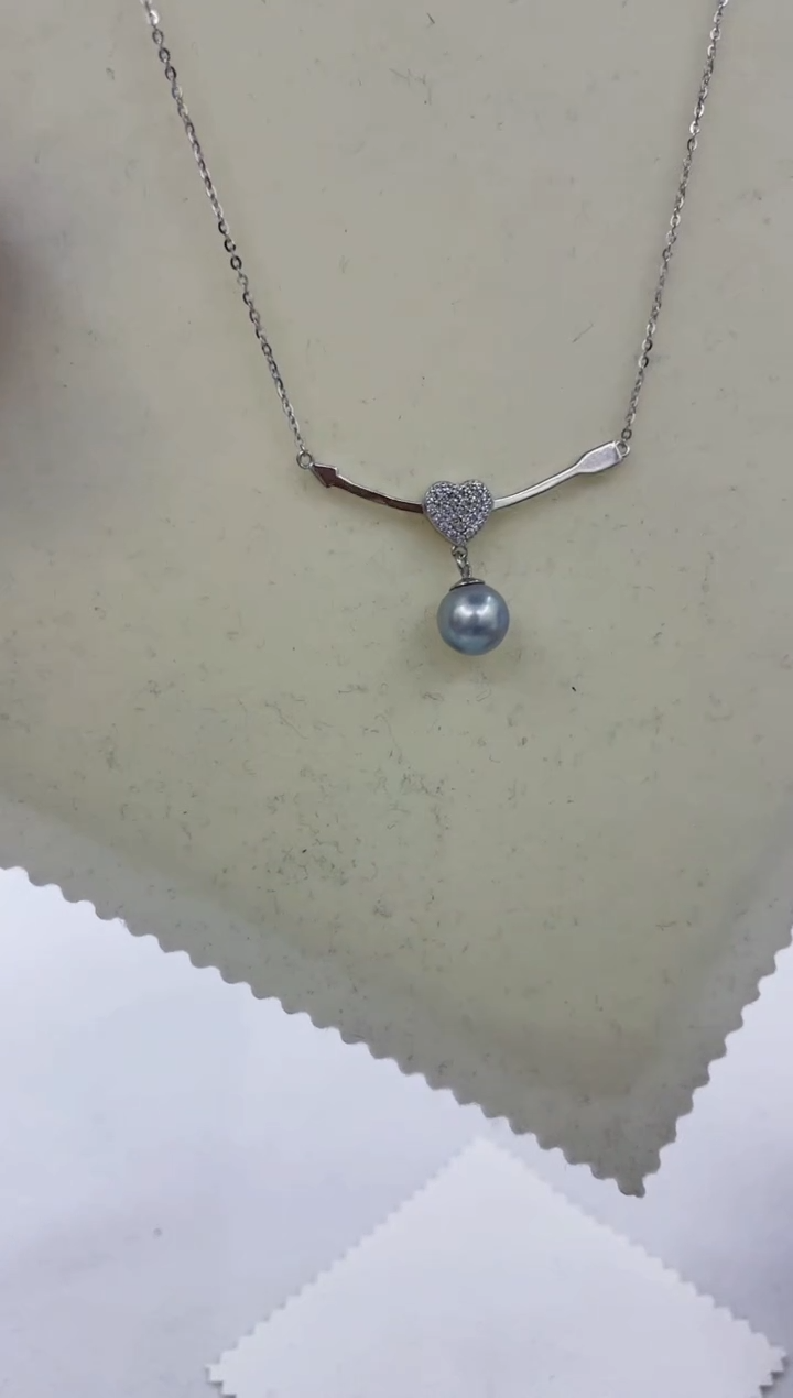 颈饰银S925镶嵌海水珍珠  