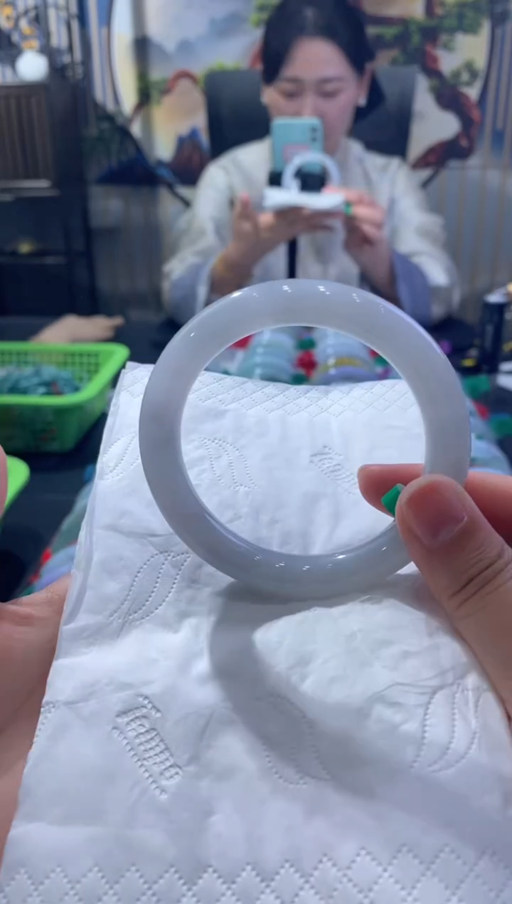 【闪购商品】翡翠手镯未镶嵌00008739