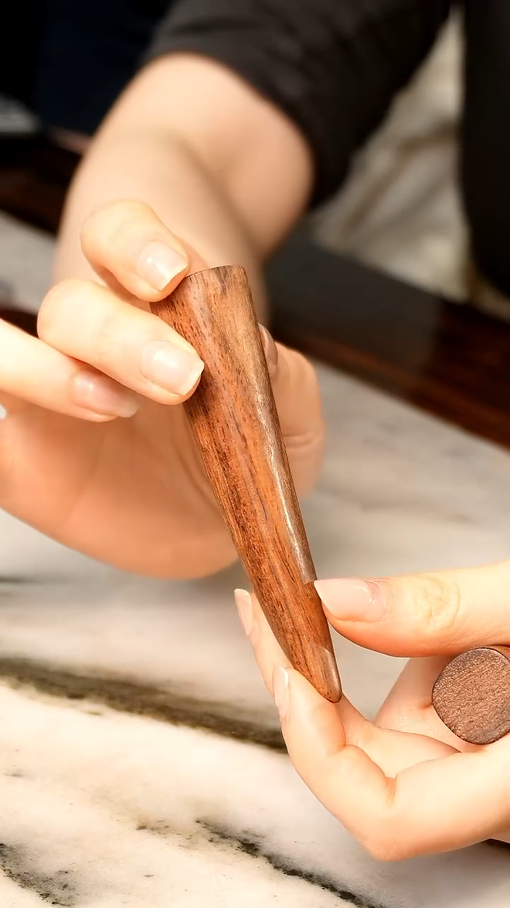 【闪购商品】黄花梨/降香黄檀海黄海牙手把件挂坠