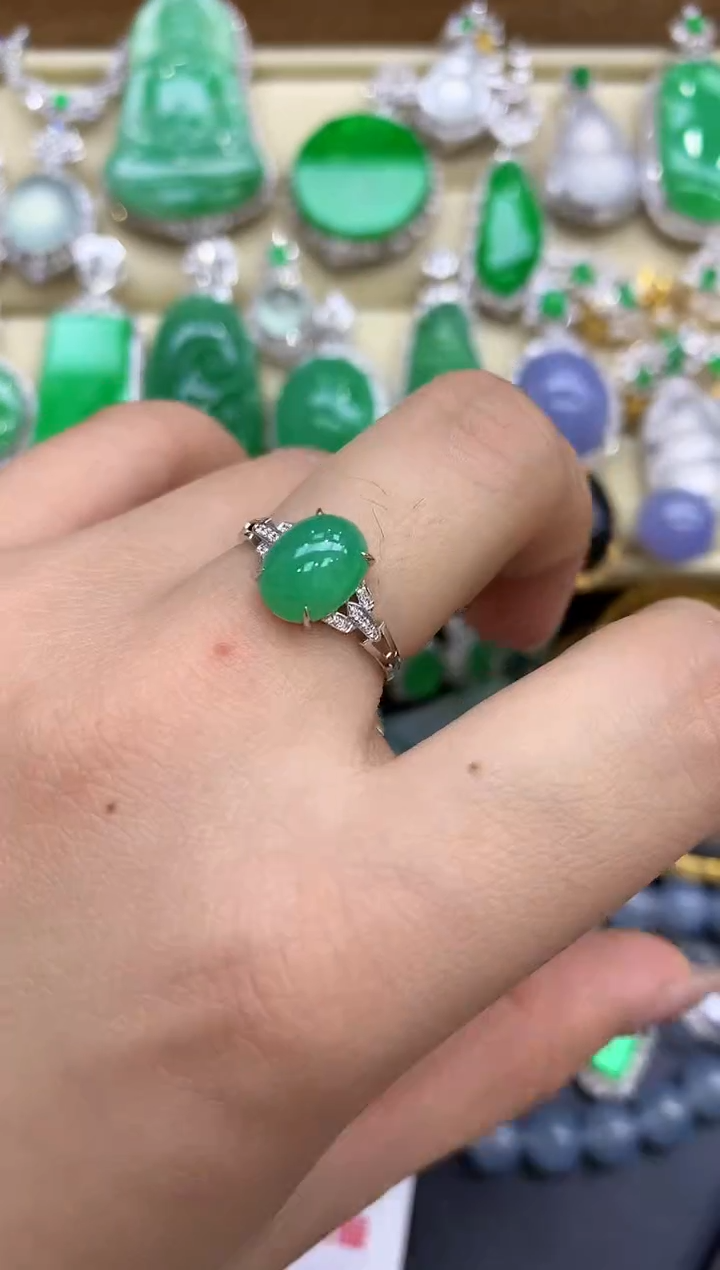 18K金镶嵌戒指翡翠176-中国好珍宝