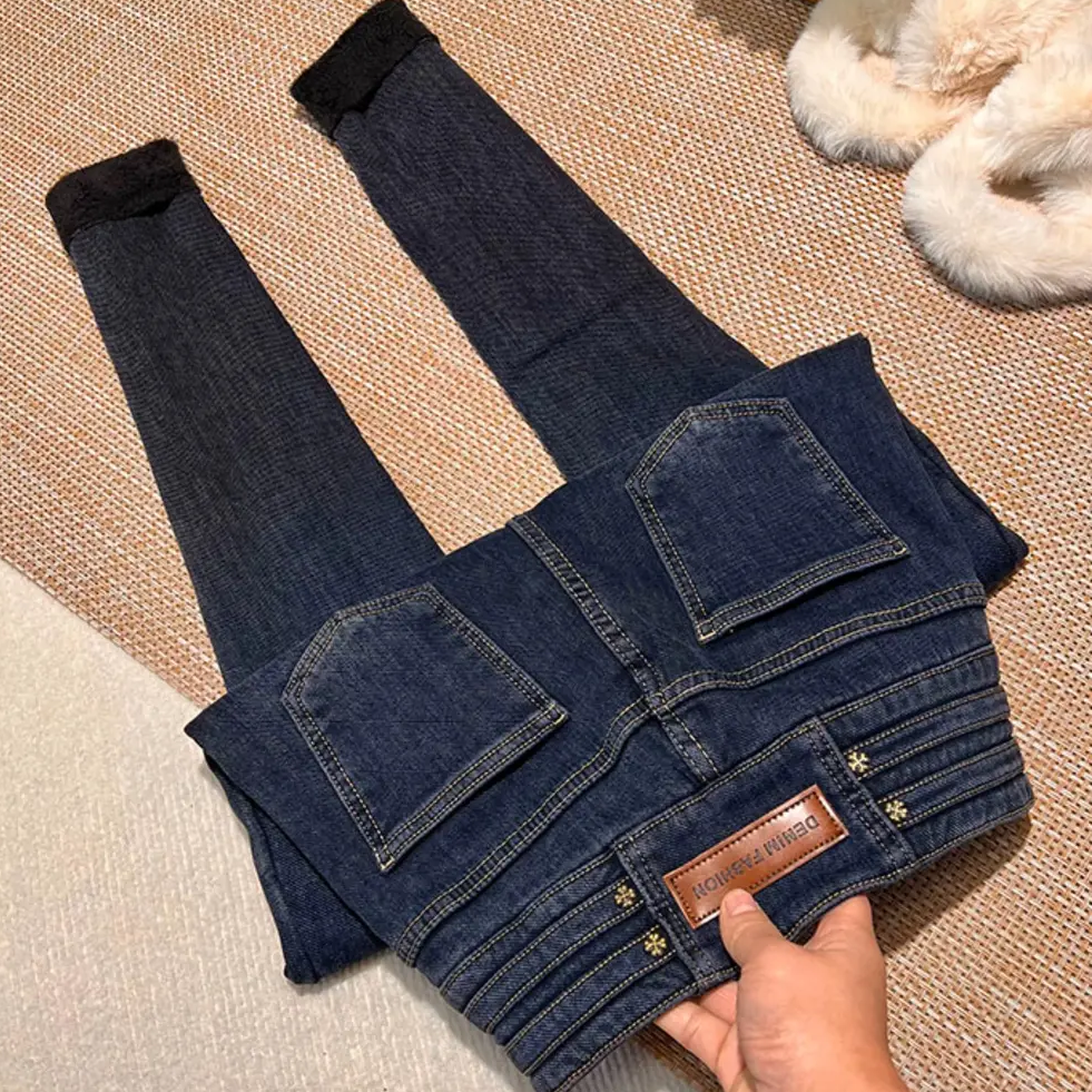 皮牌设计高腰加绒铅笔牛仔裤女秋冬新款加厚显瘦百搭修身小脚裤潮