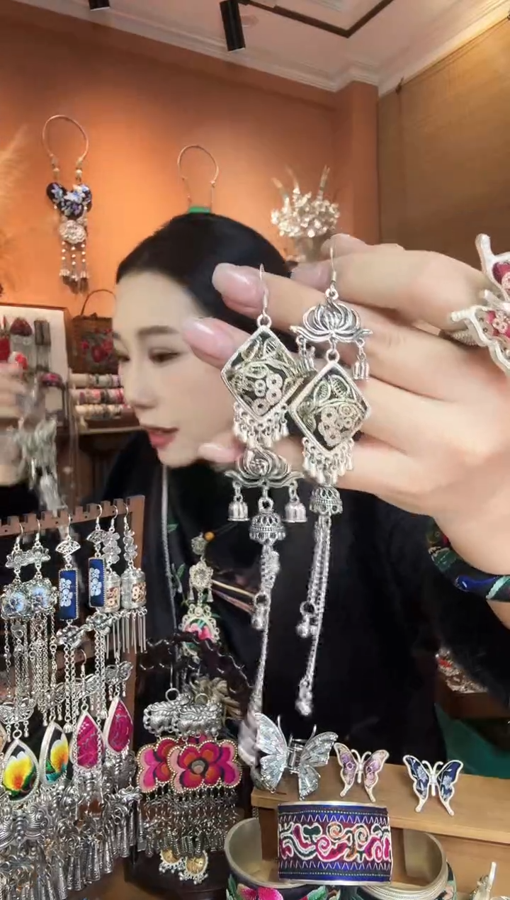 刺绣纯手工民族风耳环