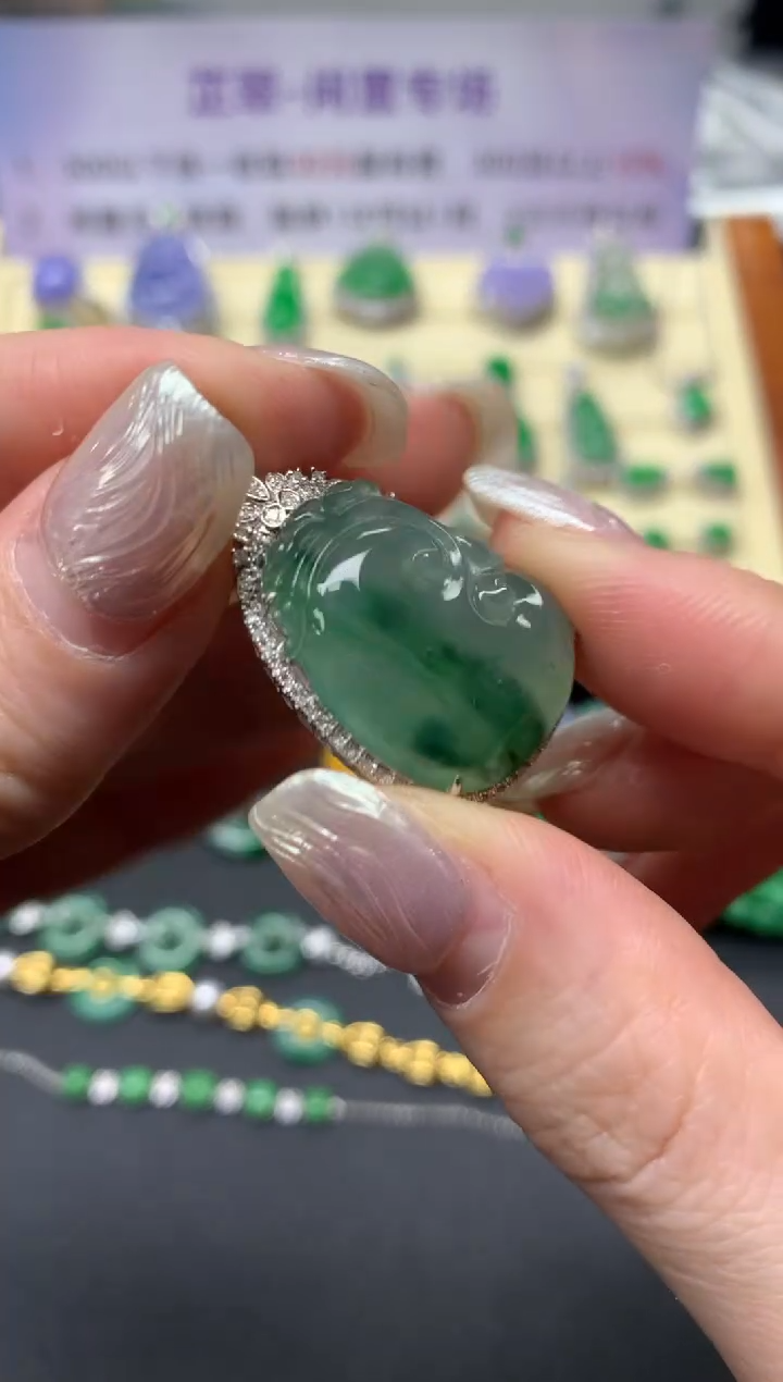 【闪购商品】翡翠吊坠(不含链)18K金镶嵌吊坠|3500+350