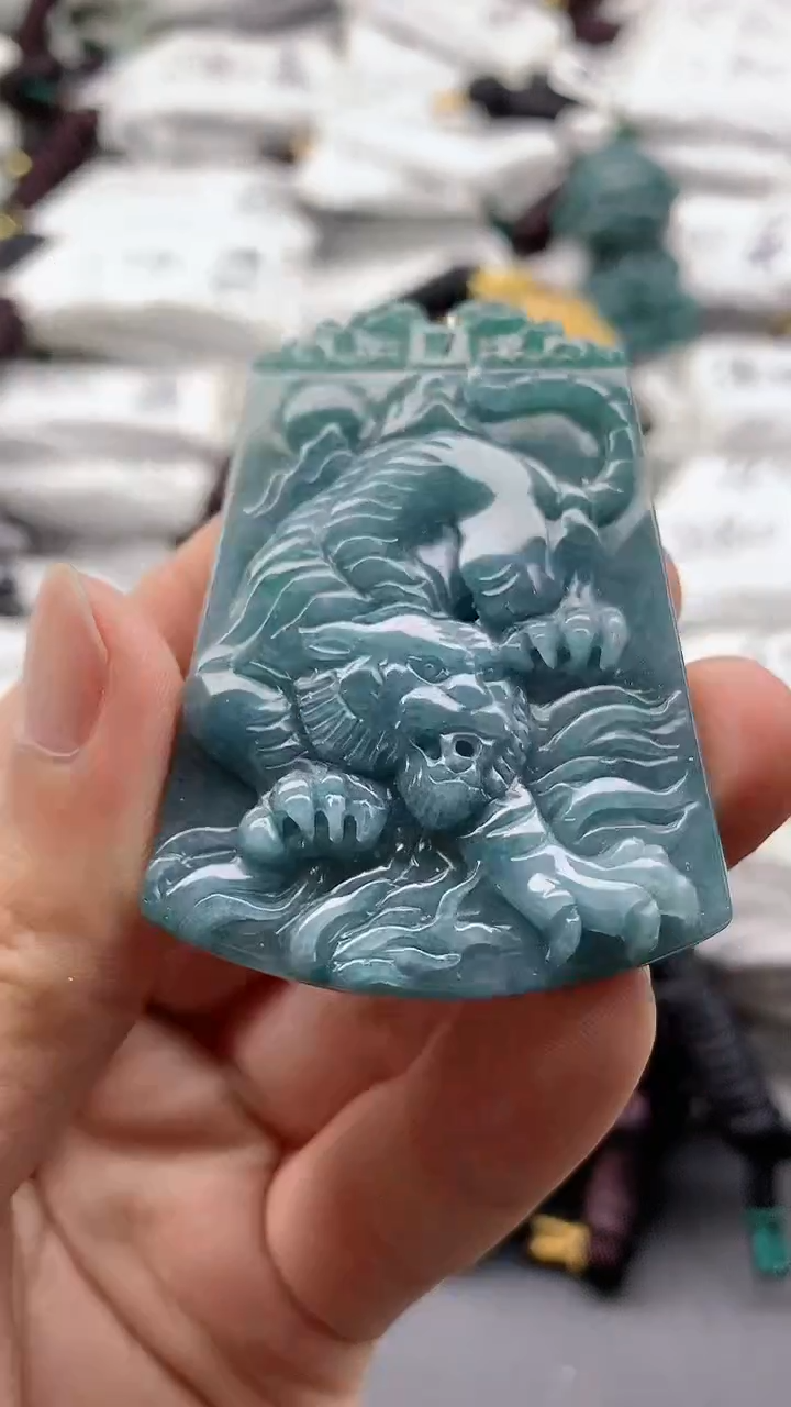 【闪购商品】翡翠颈饰未镶嵌555555555555