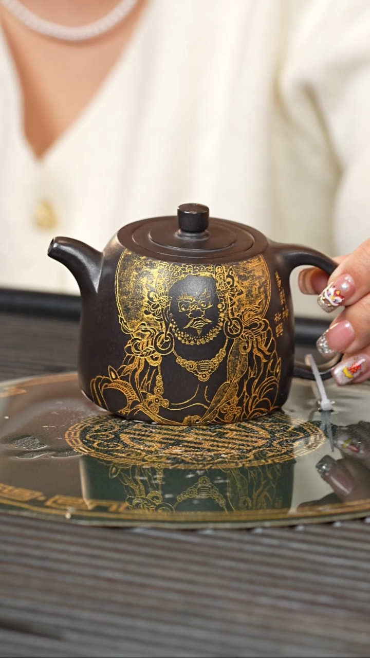 【闪购商品】紫砂茶壶RQX 高黑料 井栏 240cc