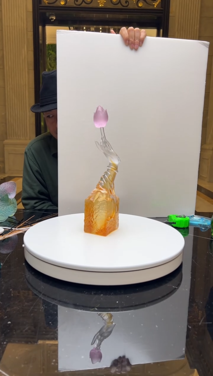 【闪购商品】摆件CML027手持莲花水晶琉璃摆件