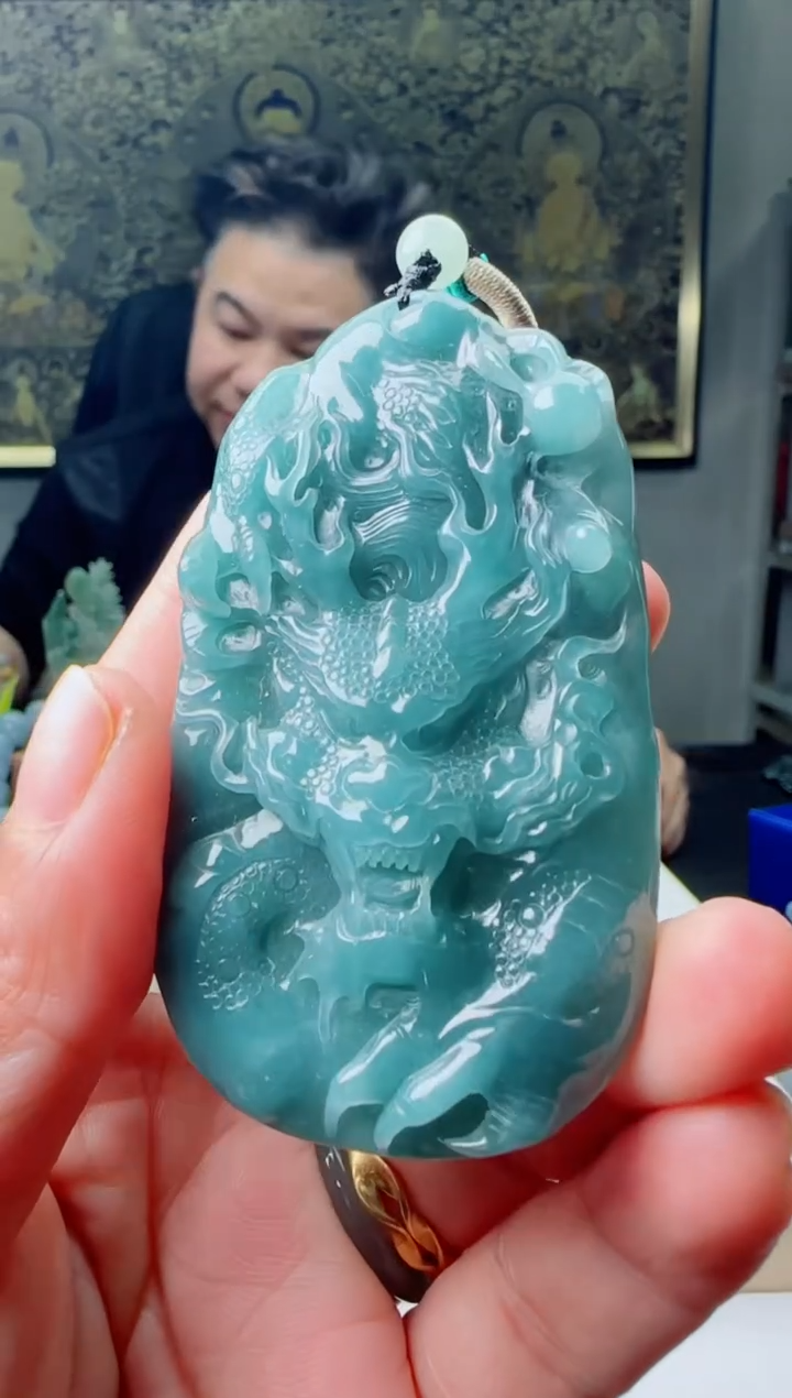 【闪购商品】翡翠颈饰未镶嵌多样性随机发其一