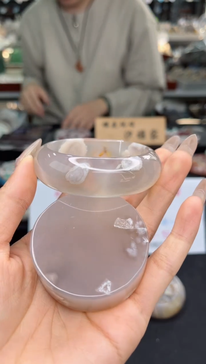 【闪购商品】石英质玉手镯未镶嵌53圈口（不退不换）1567060